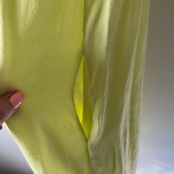 ARITZIA Wilfred Free Neon Yellow Short Cap Sleeve Shift Dress Sz M - Picture 7 of 14